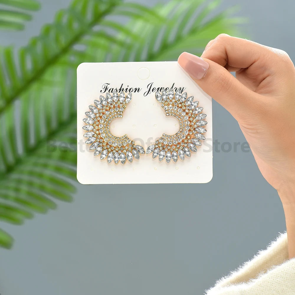 Exaggerated Sparkling Rhinestone C Shape Stud Earrings for Wonmen Fashion Elegant Luxury Jewelry Party Prom Bridal Accessories