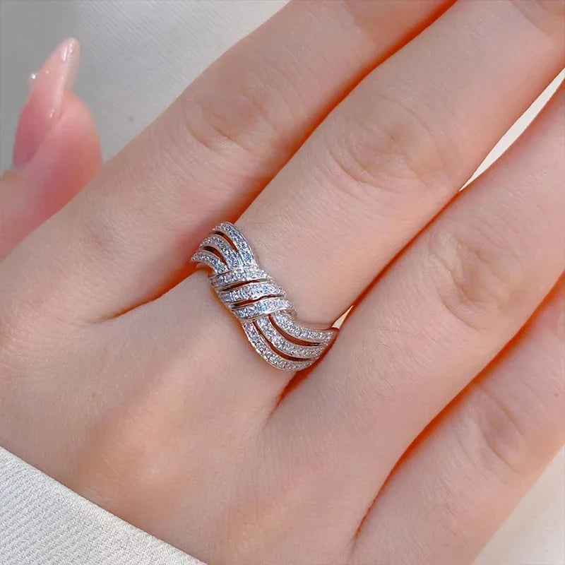 Huitan Shiny Twisty Bowknot Rings for Women with Cubic Zirconia Newly Designed Engagement Wedding Party Jewelry Fashion Gifts