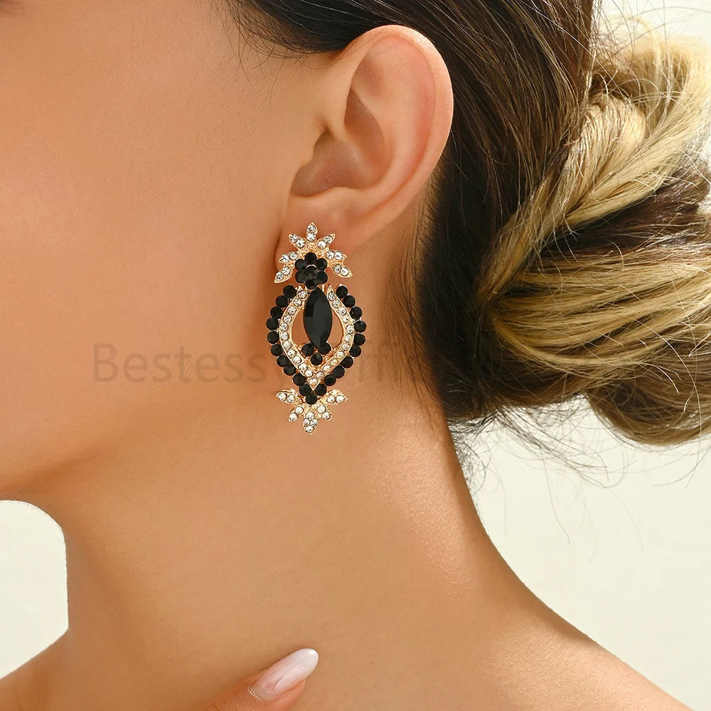 Geometric Classic Fashion Design Hanging Pendant Earrings For Women Luxury High Quality Sweet Romance Wedding Jewelry Accessorie