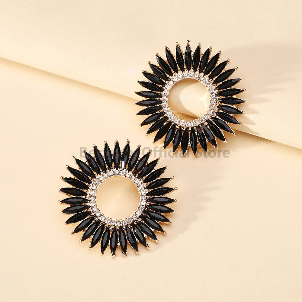 Fashion Trend Round Design Crystal Earrings For Women Statement Vintage Ear Stud Jewelry Accessories Luxury Charm Party Gifts