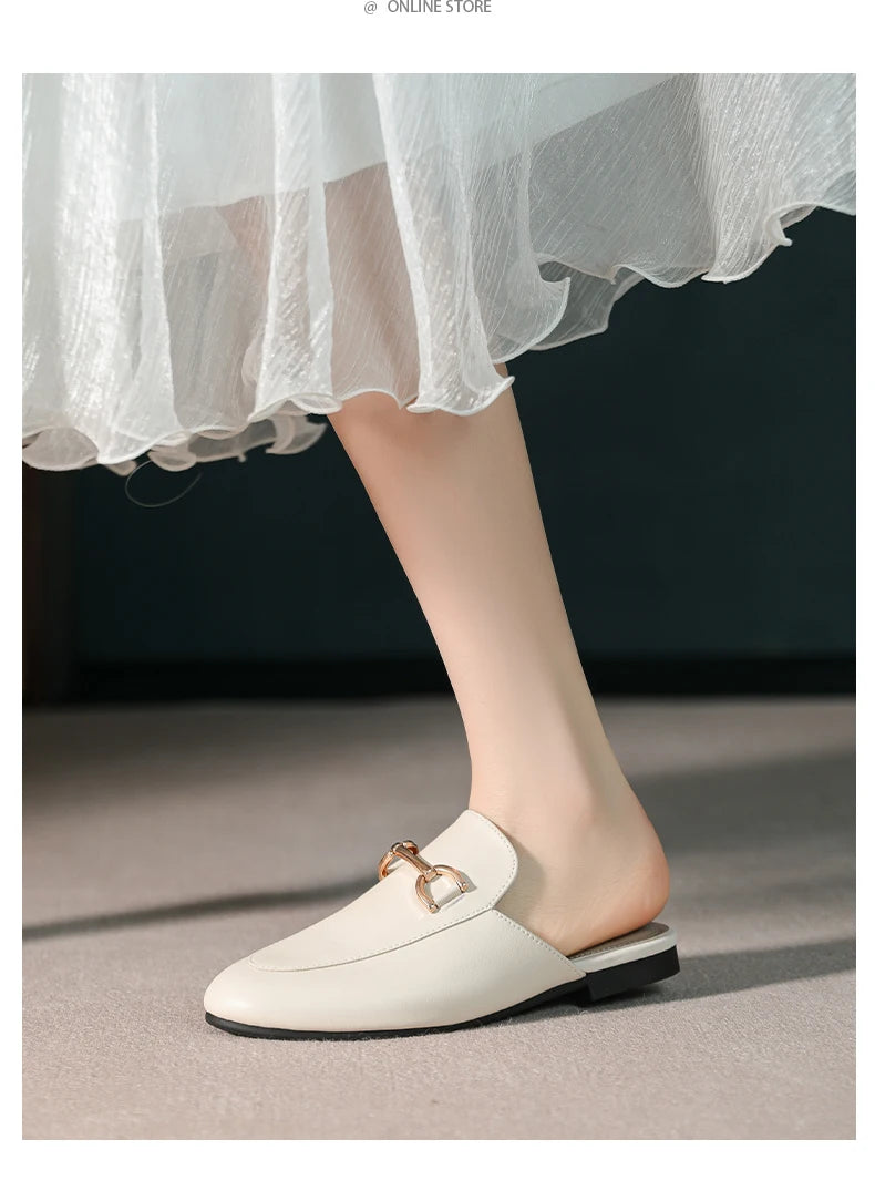 2024 spring and summer women’s outer wear slippers flat shoes Women's casual mules Stylish metal decoration Large size 41-44
