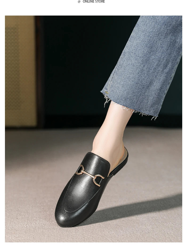 2024 spring and summer women’s outer wear slippers flat shoes Women's casual mules Stylish metal decoration Large size 41-44