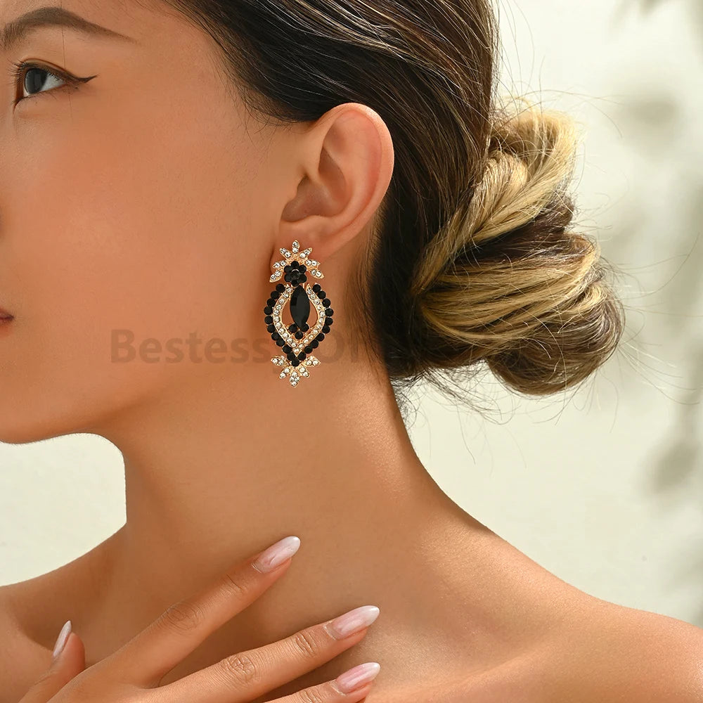 Geometric Classic Fashion Design Hanging Pendant Earrings For Women Luxury High Quality Sweet Romance Wedding Jewelry Accessorie