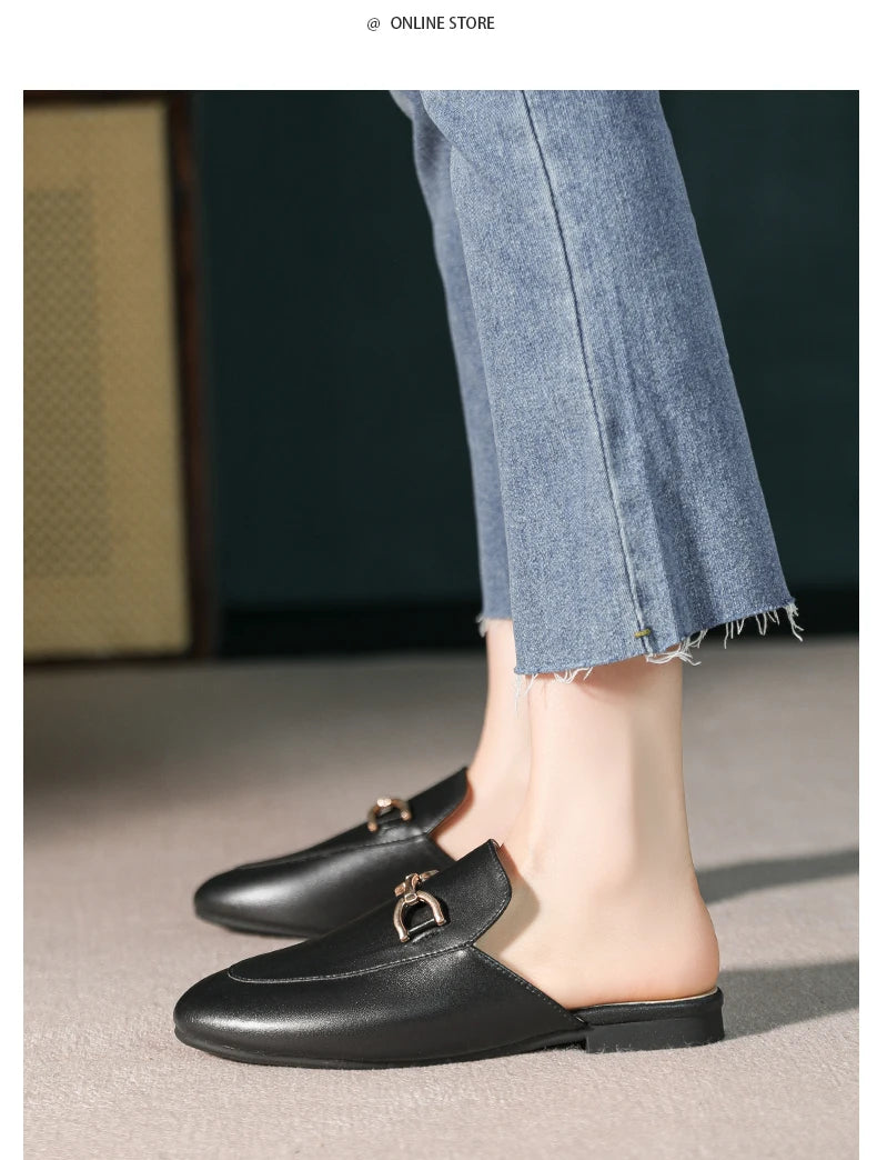 2024 spring and summer women’s outer wear slippers flat shoes Women's casual mules Stylish metal decoration Large size 41-44