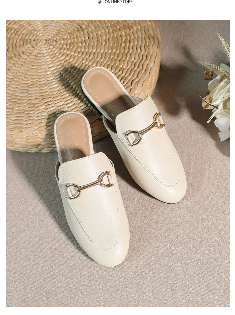 2024 spring and summer women’s outer wear slippers flat shoes Women's casual mules Stylish metal decoration Large size 41-44