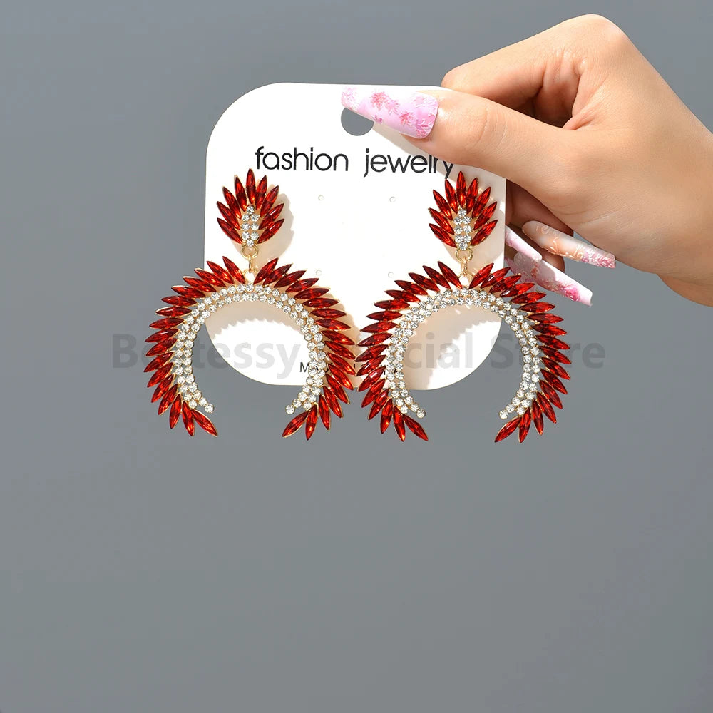 Exaggerated Red Imitation Gemstone Crescent Drop Earrings for Women Vintage Elegant Luxury Party Prom Bride Jewelry Accessories