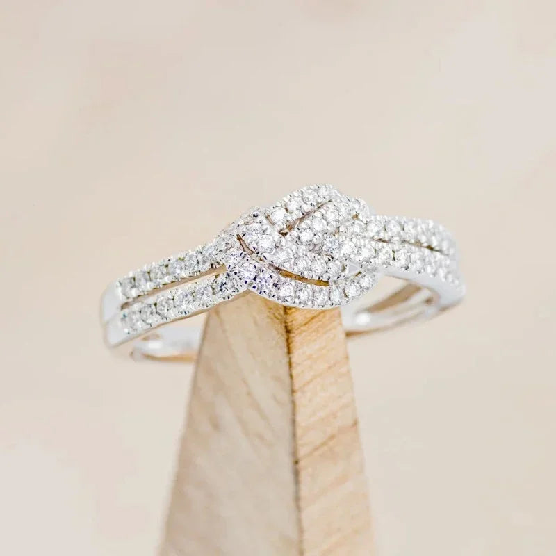CAOSHI Chic Fashion Engagement Ring Lady Stylish Brilliant Zirconia Finger Jewelry for Wedding Proposal Accessories for Women