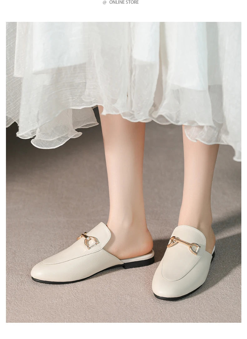 2024 spring and summer women’s outer wear slippers flat shoes Women's casual mules Stylish metal decoration Large size 41-44