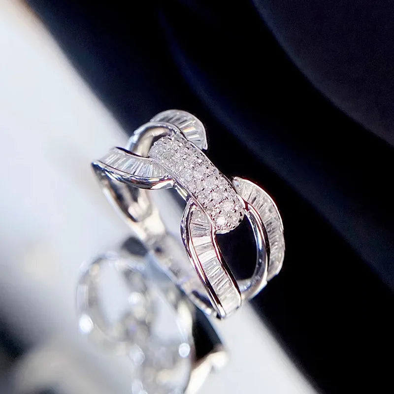 Huitan Creative Design Wedding Rings for Women Modern Fashion New Finger Accessories Engagement Party Temperament Female Jewelry
