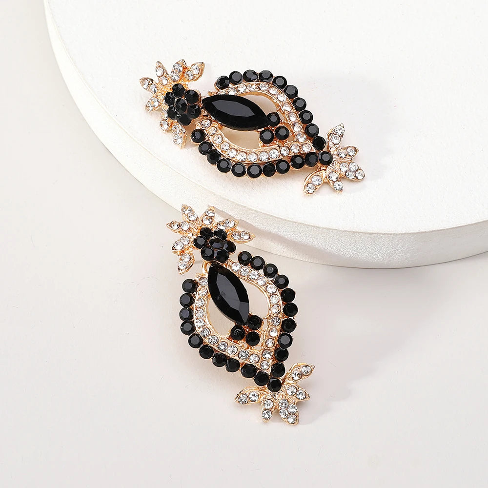 Geometric Classic Fashion Design Hanging Pendant Earrings For Women Luxury High Quality Sweet Romance Wedding Jewelry Accessorie
