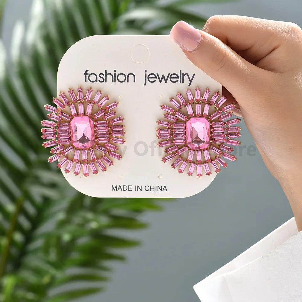 New Fashion Resin Metal Piercing Round Stud Earrings For Women Luxury Design Jewelry Modern Popular Eco-Friendly Ear Accessories