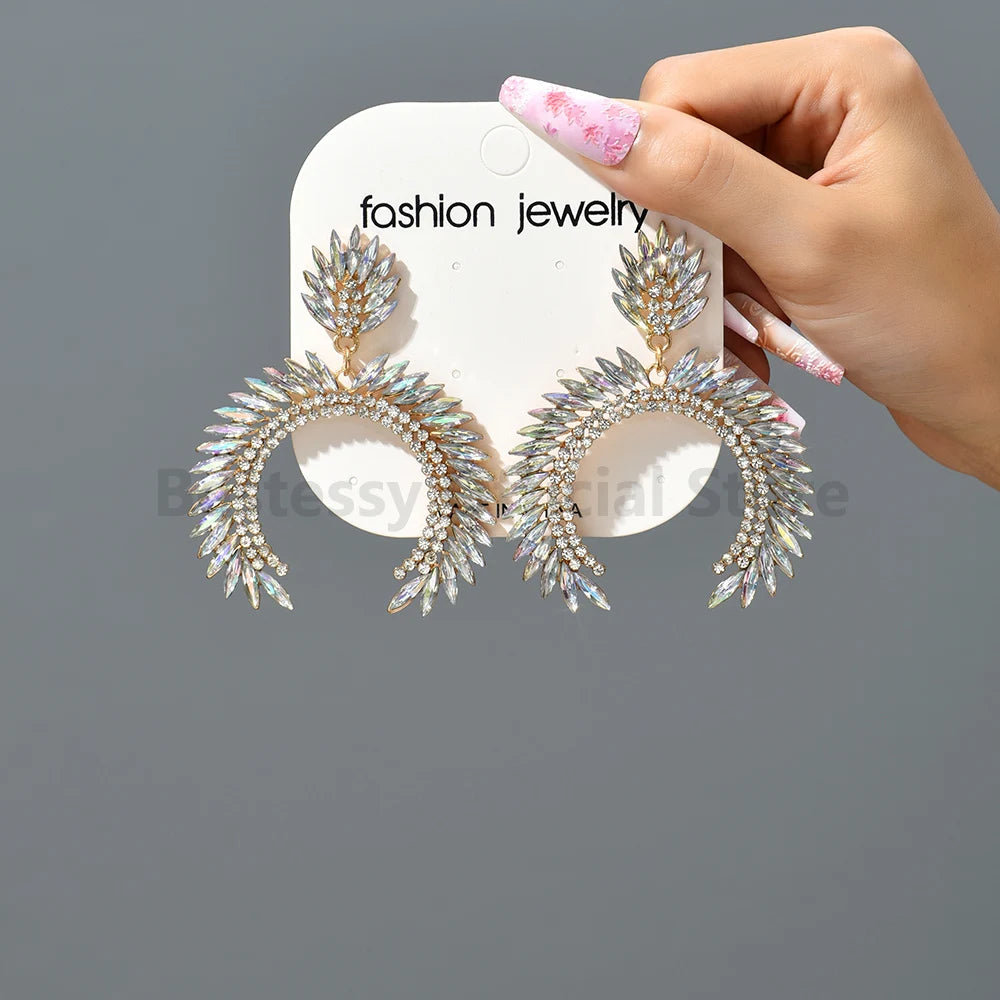 Exaggerated Red Imitation Gemstone Crescent Drop Earrings for Women Vintage Elegant Luxury Party Prom Bride Jewelry Accessories