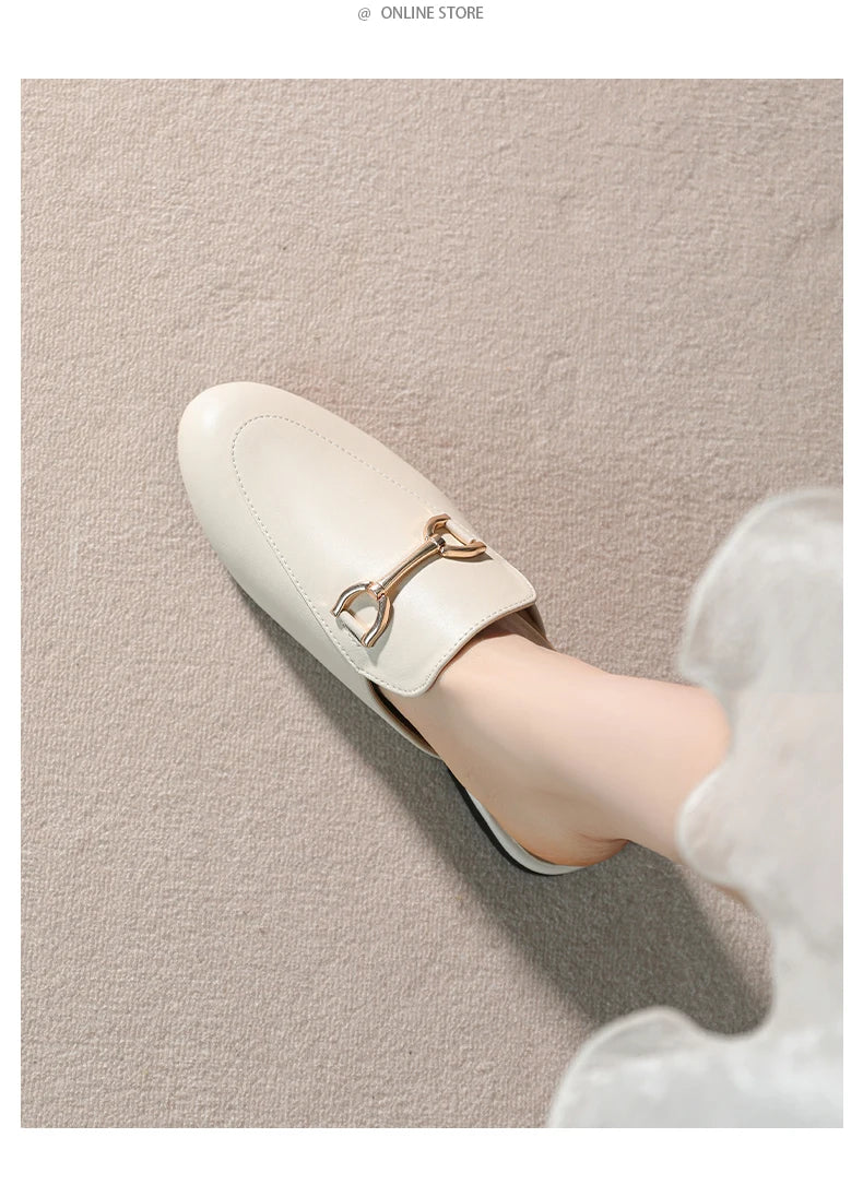 2024 spring and summer women’s outer wear slippers flat shoes Women's casual mules Stylish metal decoration Large size 41-44