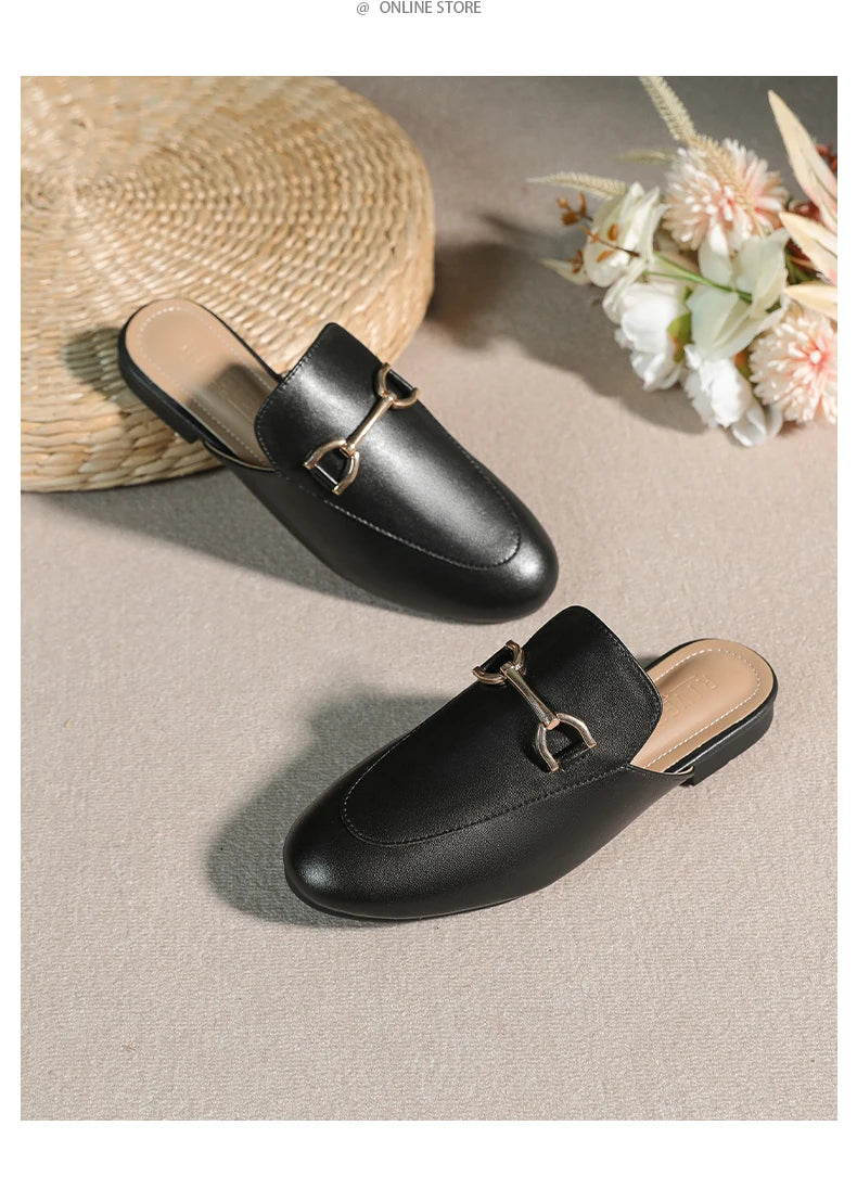2024 spring and summer women’s outer wear slippers flat shoes Women's casual mules Stylish metal decoration Large size 41-44